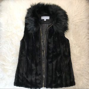 Womens faux fur vest